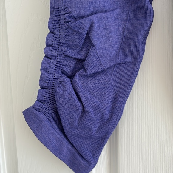 Lululemon leggings purple cropped size 6 - Picture 3 of 8
